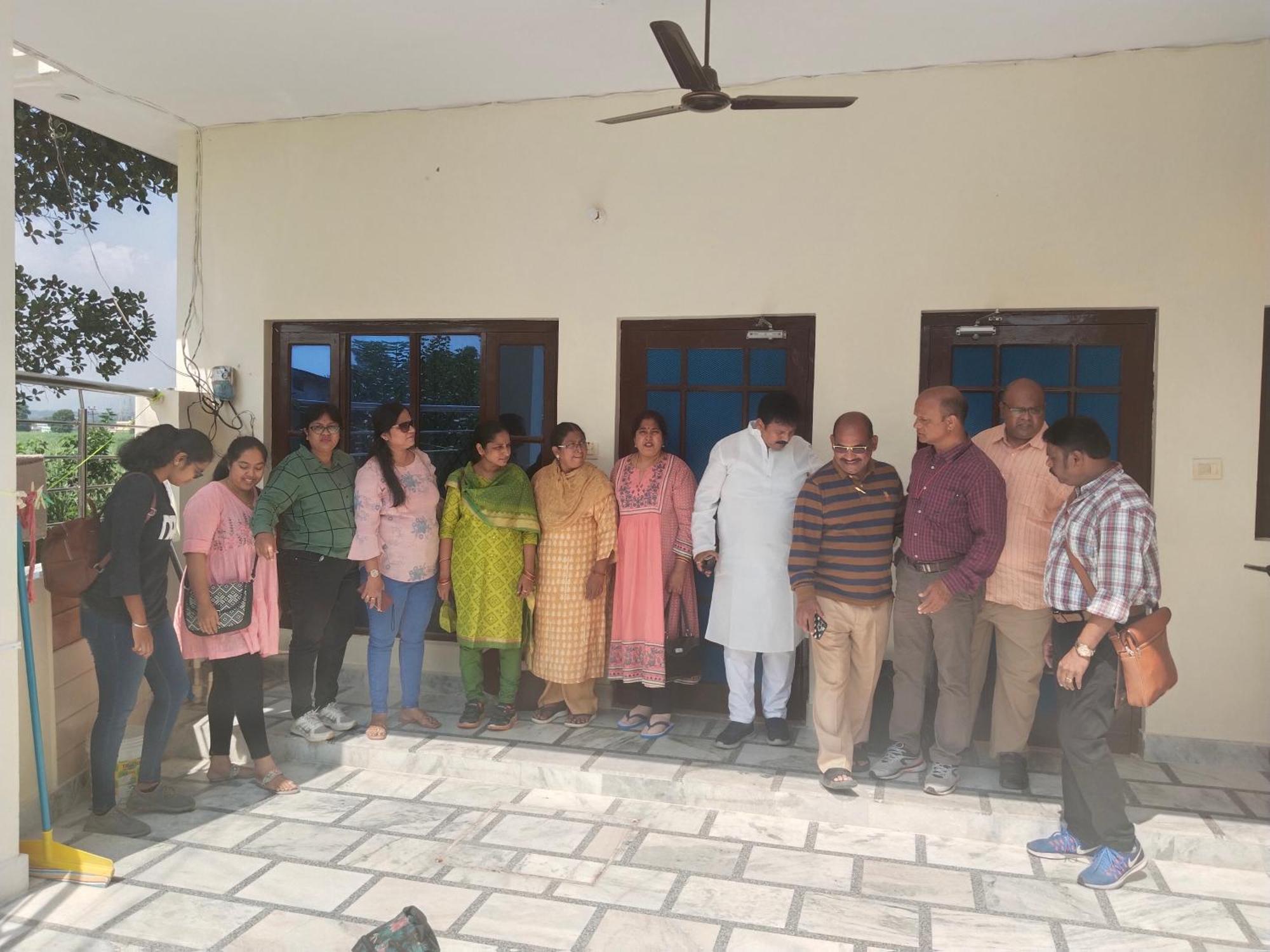 Airport Luxury Nature Homestay- Near Jolly Grant Airport Dehradun Doiwāla Dış mekan fotoğraf
